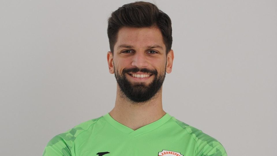 Adanaspor kaleci Arda Akbulut’u transfer etti