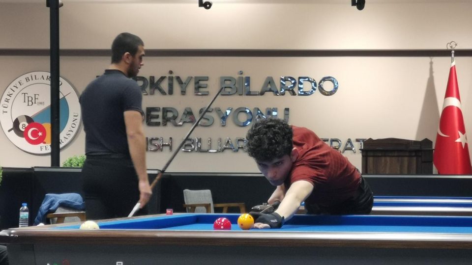 Bilardoda 3 Bant 25 Yaş Altı Türkiye Şampiyonası Milli Takım Seçmeleri yapıldı