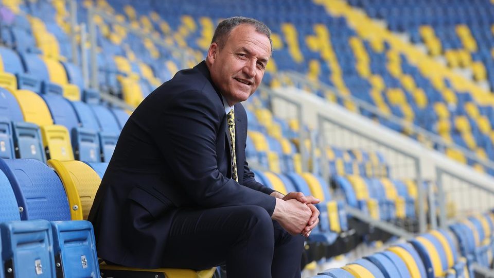 Faruk Koca: Adana Demirspor ve Beşiktaş maçını hasarsız atlatacağız