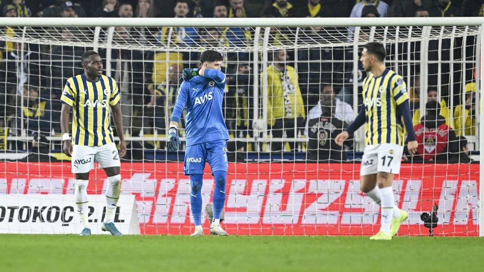 Fenerbahçe’den zirve yarışında kritik kayıplar