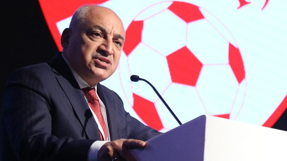 Mehmet Büyükekşi: En büyük sorun kulüplerimizin ekonomik sorunlarıdır